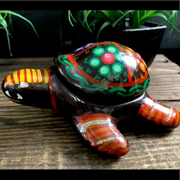 Tonala Mexican Folk Art Red Clay Pottery Hand Painted Turtle Trinket Box - Picture 10 of 14